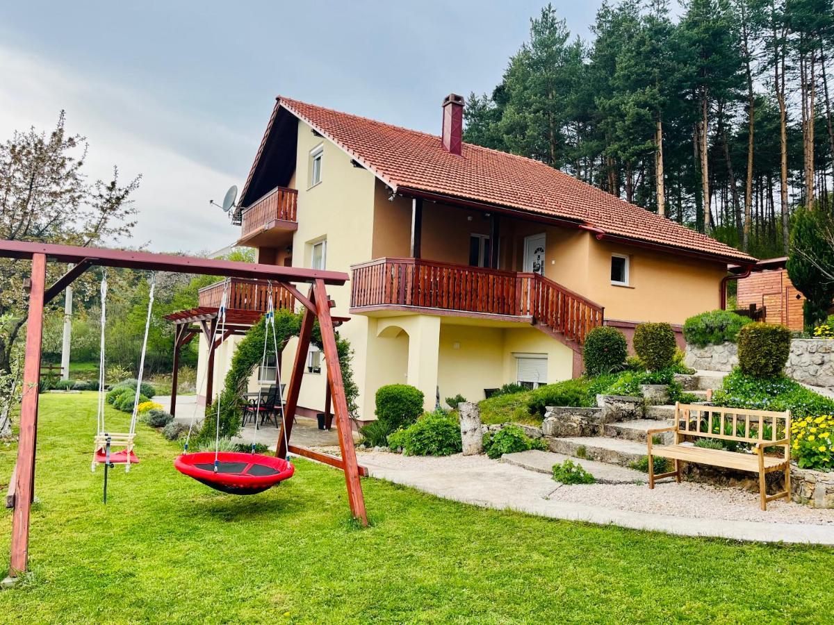 Apartman Korina Otočac Buitenkant foto