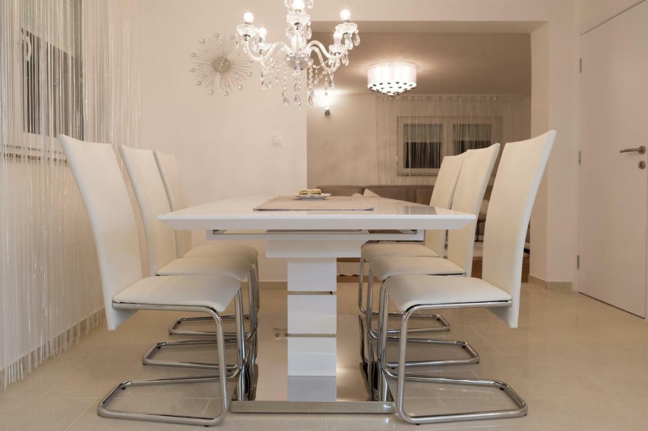 Apartman Korina Otočac Buitenkant foto